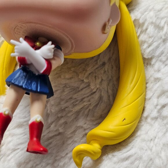 2016 Funko Pop Sailor Moon & Luna #89 Loose Figure - Picture 4 of 5